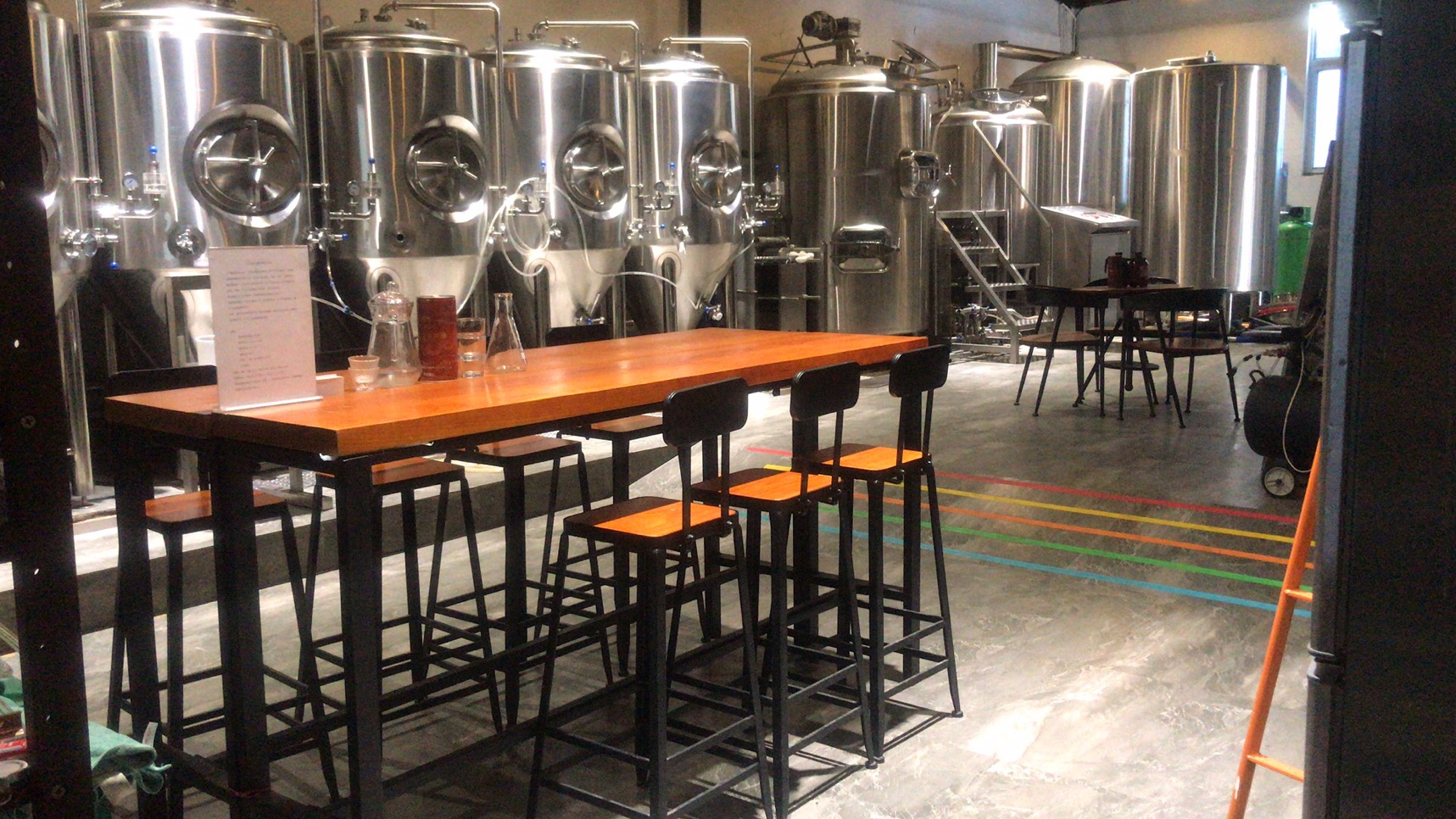 小型精釀啤酒屋設備 小型精釀啤酒屋設備